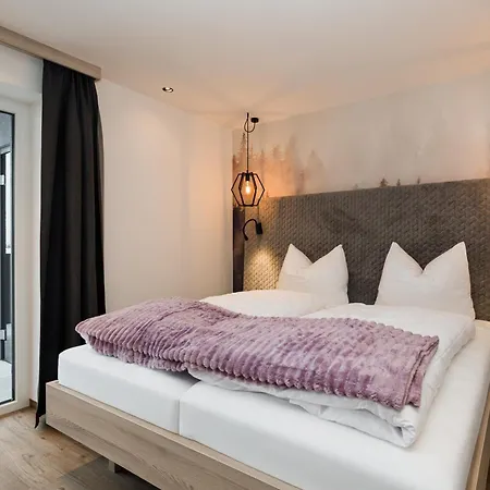 Pensionat Grauzone 4*