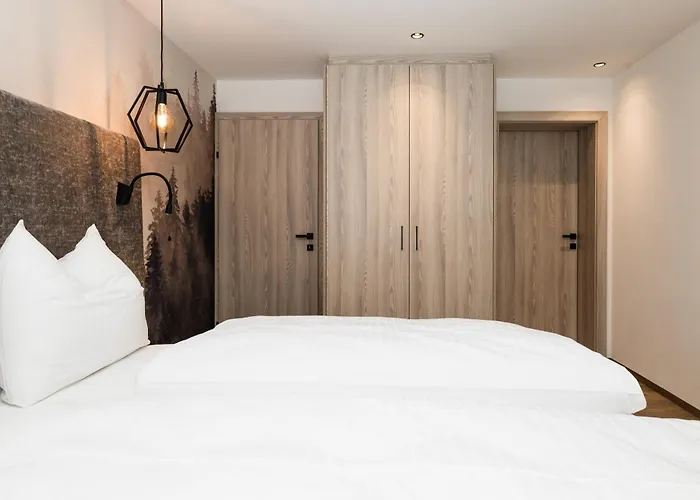 Grauzone بيت ضيافة 4*