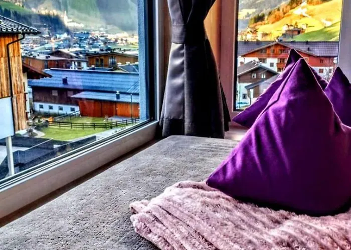 Grauzone Pensionat 4*